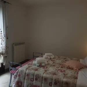 Affittacamere I Tulipani. I Tulipani Rossi, Barberino di Mugello